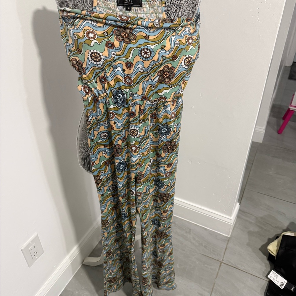 Vibe Multicolor Floral Sportswear